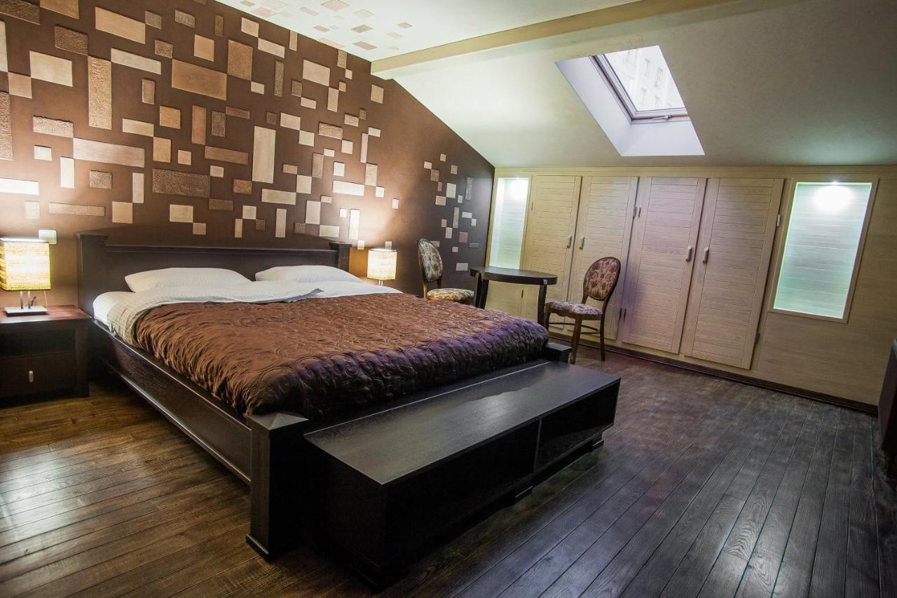 Pieno Piano Hotel Rivne Bagian luar foto