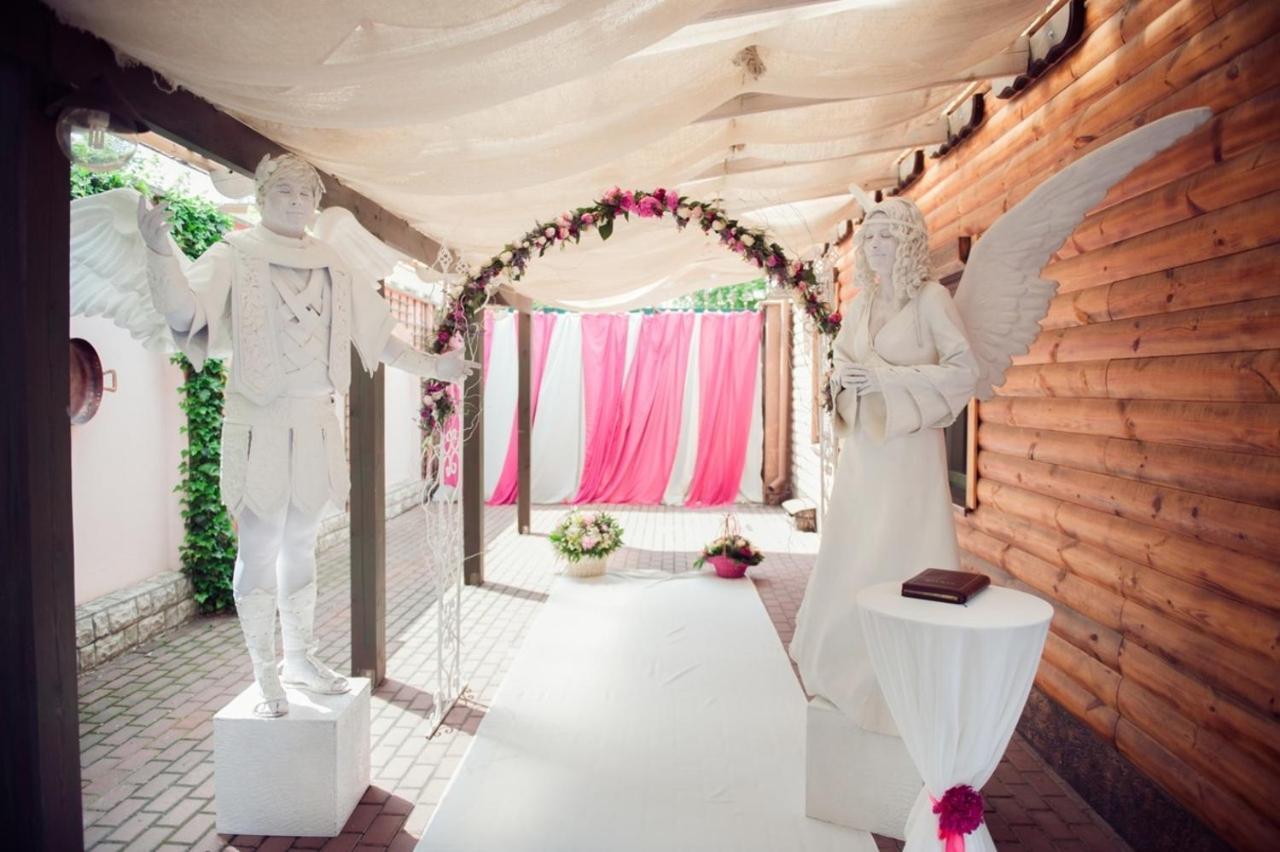 Pieno Piano Hotel Rivne Bagian luar foto
