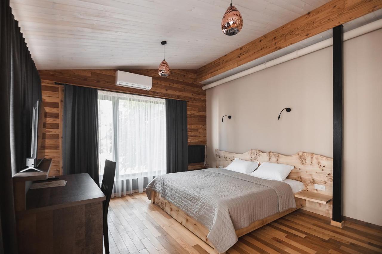 Pieno Piano Hotel Rivne Bagian luar foto