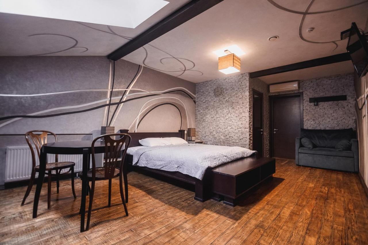 Pieno Piano Hotel Rivne Bagian luar foto