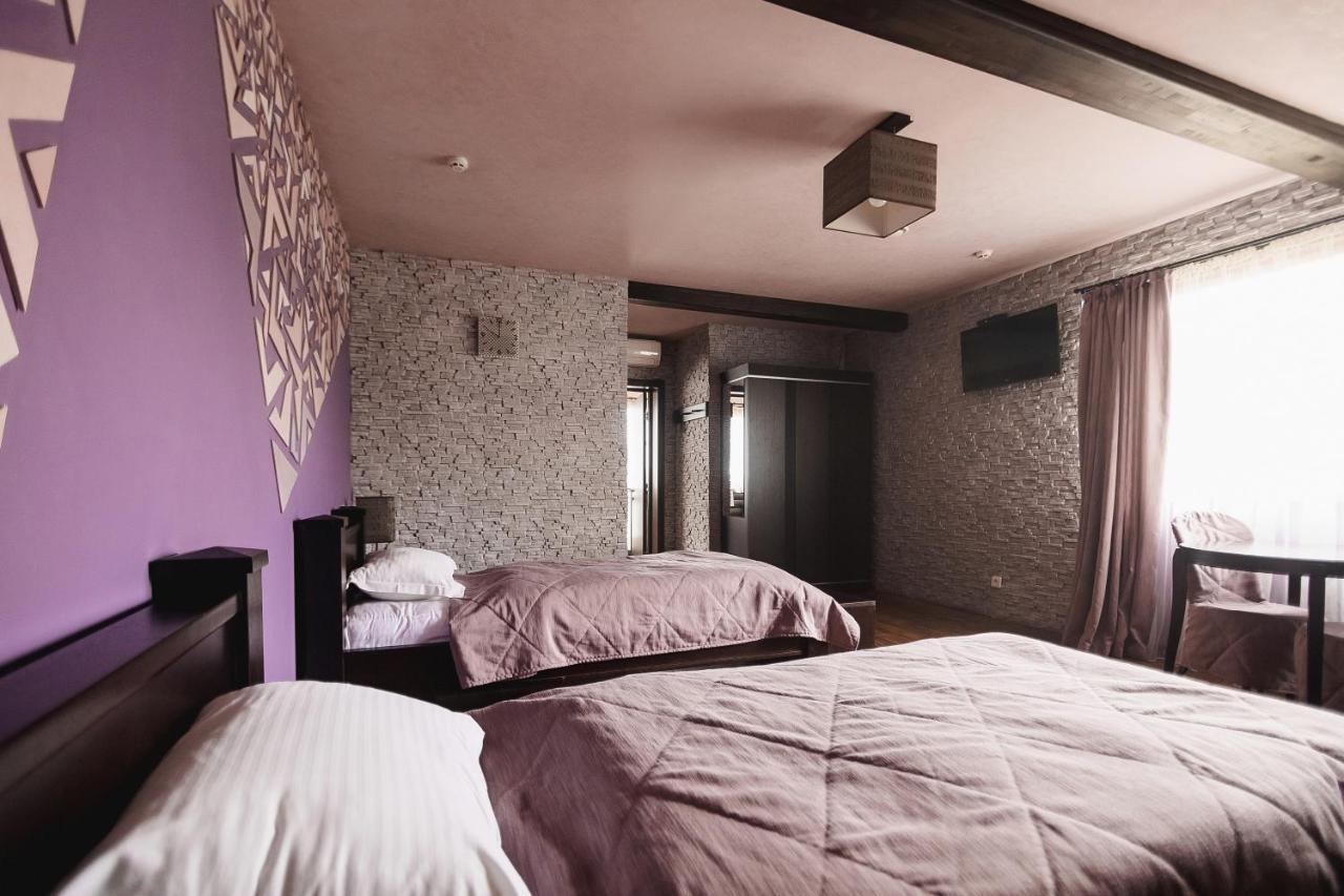 Pieno Piano Hotel Rivne Bagian luar foto